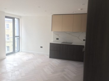 Property to Rent in Luxe Tower, Dock St, London, United Kingdom