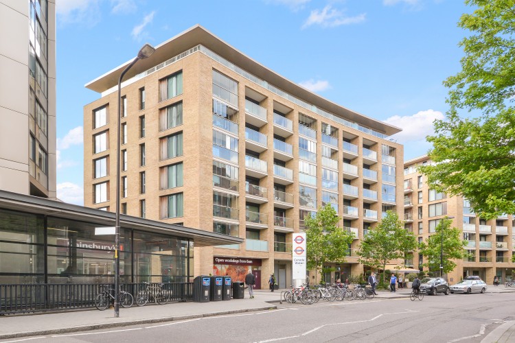 Victoria House, 38 Surrey Quays Rd - London - London Property Group