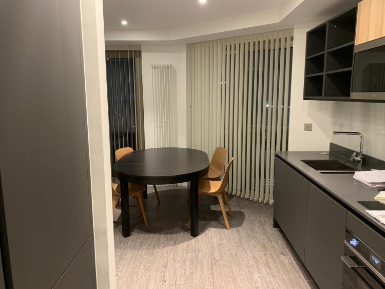 12 Western Gateway - London - London Property Group