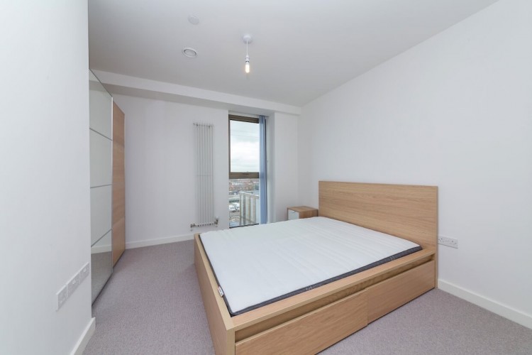 12 Western Gateway - London - London Property Group