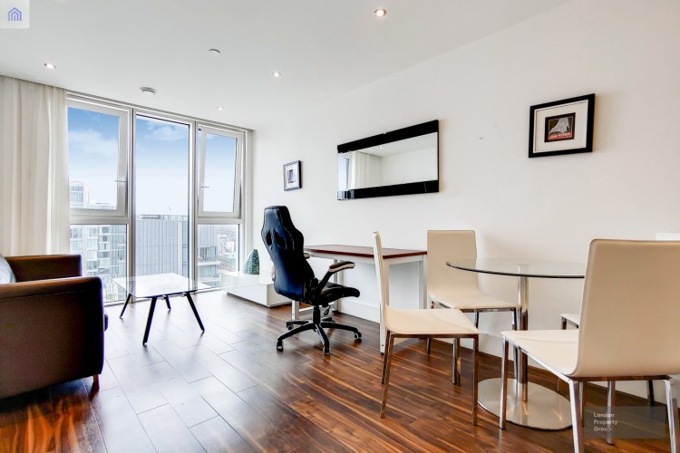 Altitude Point, 71 Alie Street - London - London Property Group