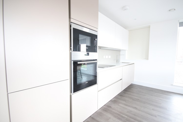 4 GAUMONT PLACE - LONDON - London Property Group