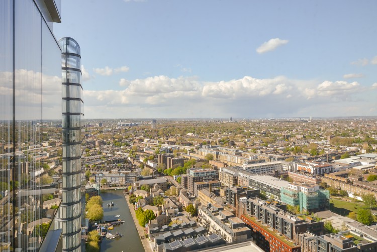 CARRARA TOWER, 250 CITY ROAD - london - London Property Group