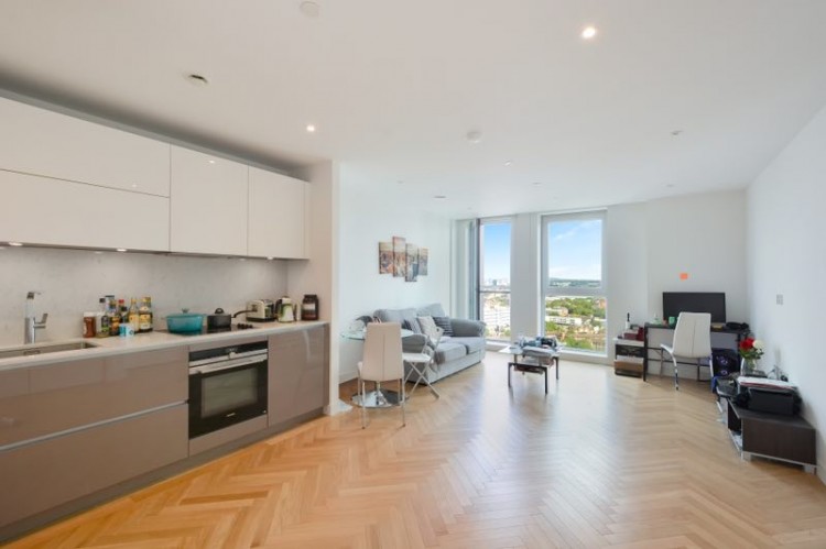 251, elrphant castle - london - London Property Group