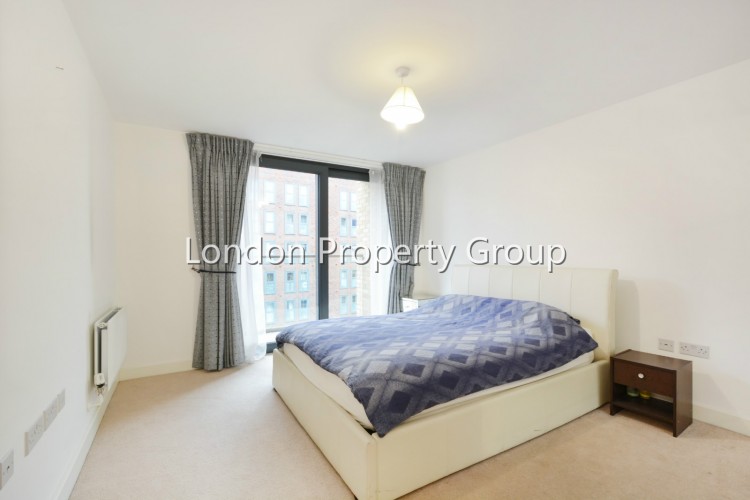 Surrey Quays Road - London - London Property Group