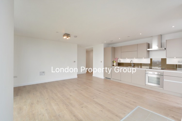 Staophere Tower - London - London Property Group