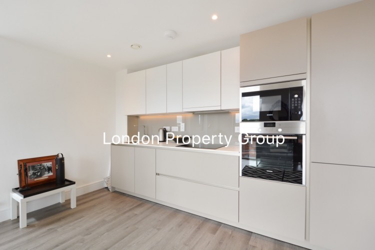 Gaumont Place, Streatham Hill, SW2 - London - London Property Group